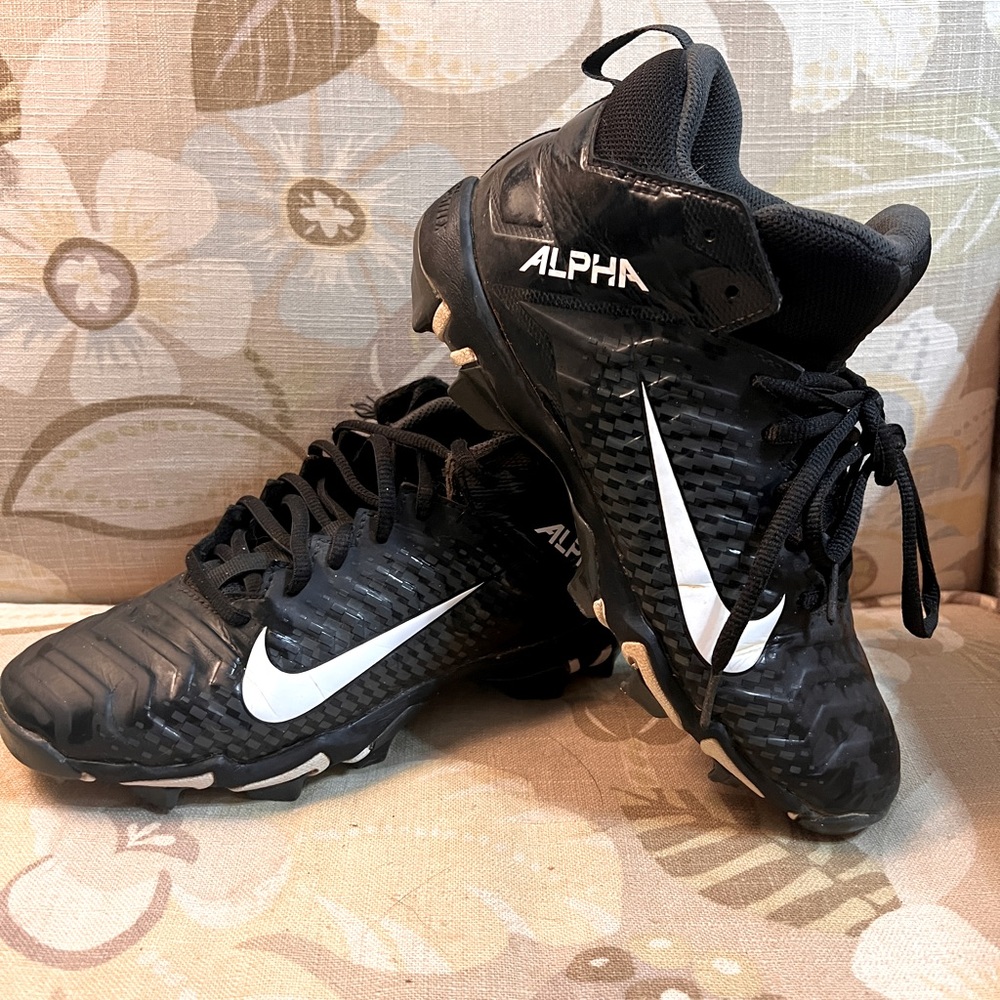 Boys Youth Nike Baseball Cleats